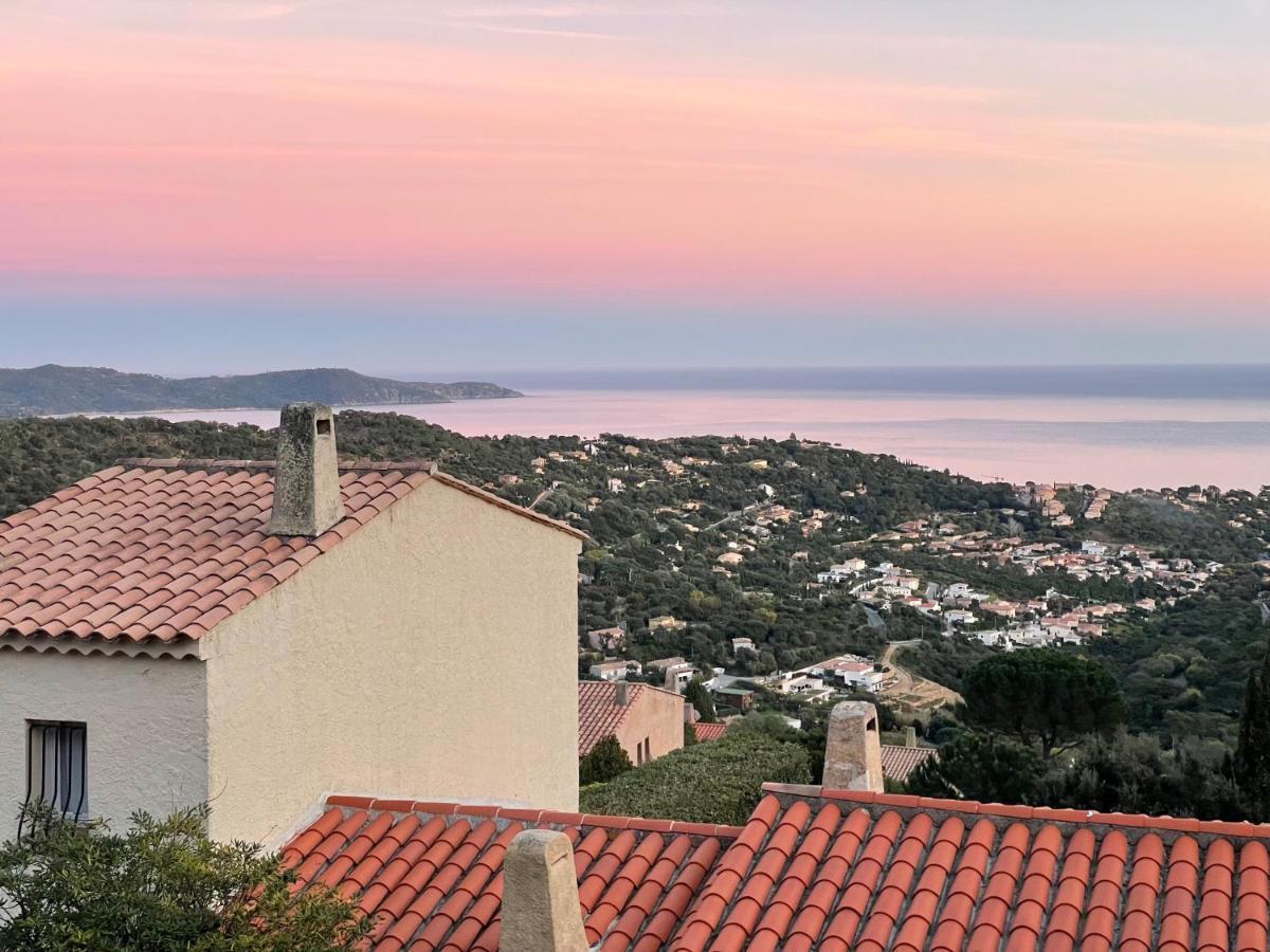 La Villa Cavalaire Exteriör bild
