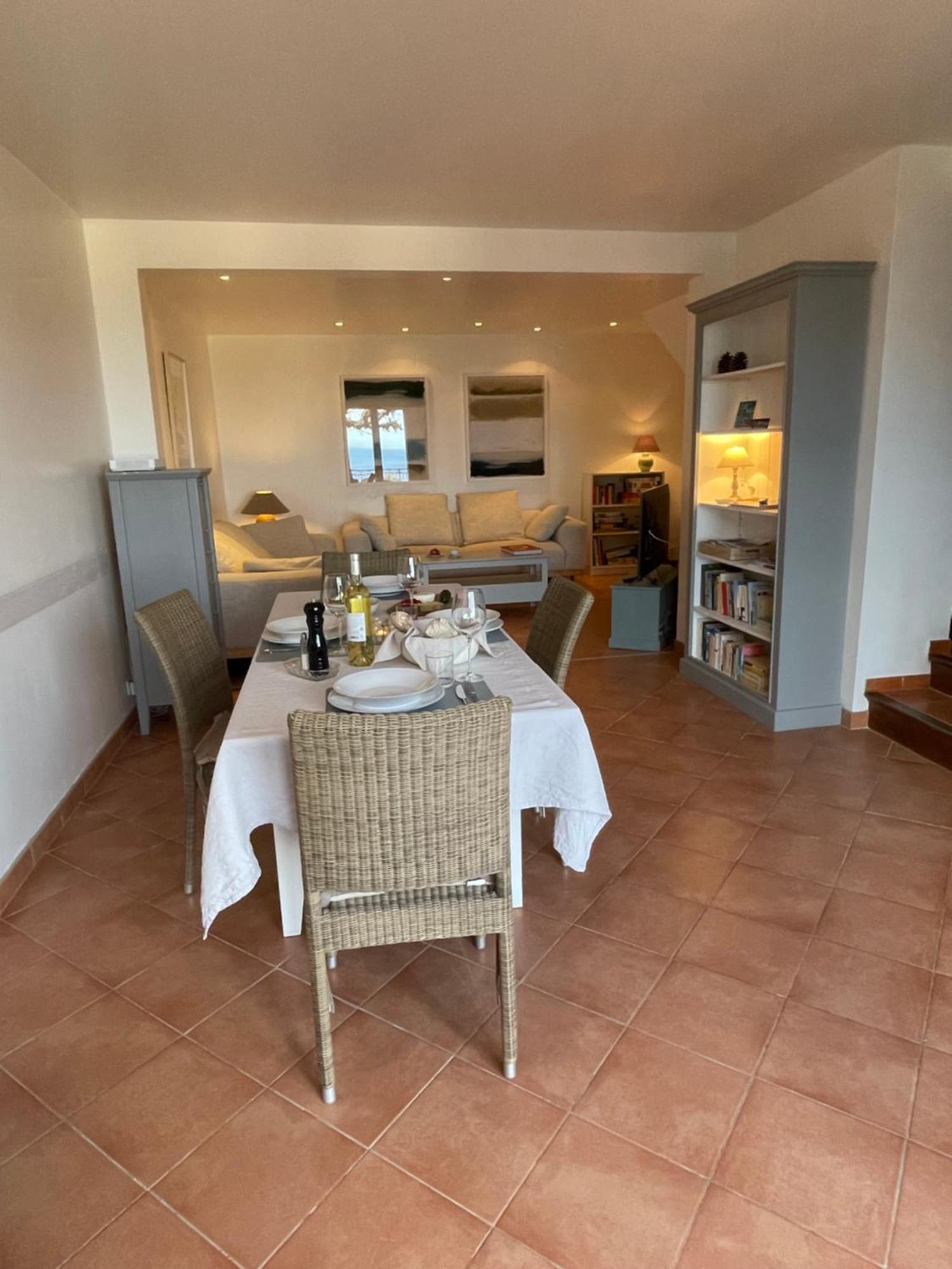 La Villa Cavalaire Exteriör bild