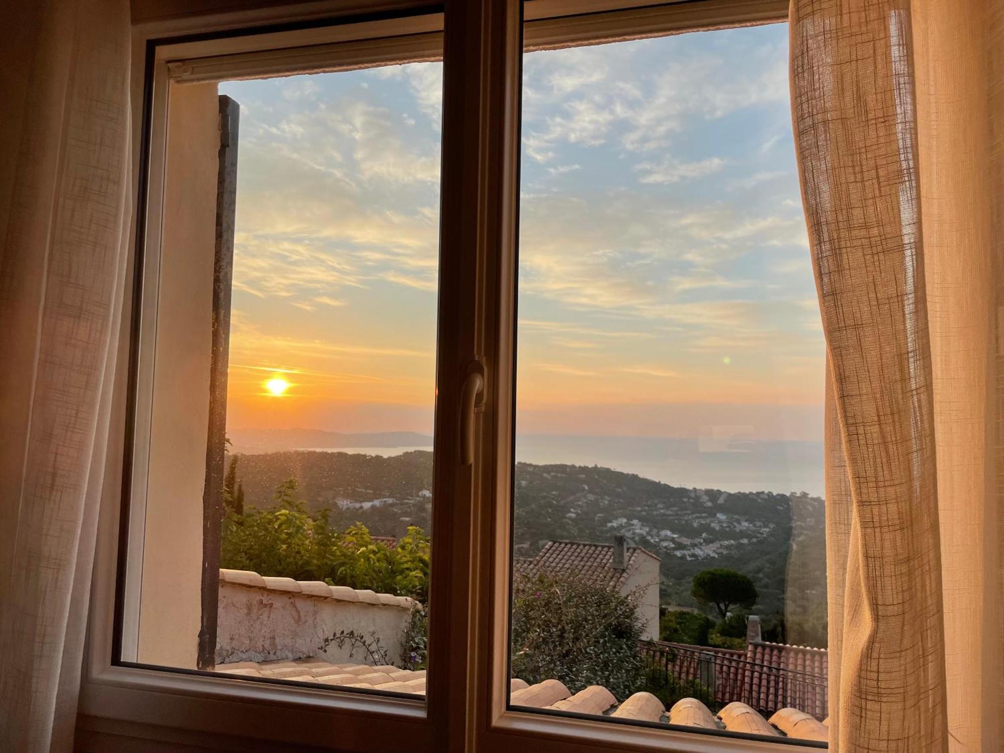 La Villa Cavalaire Exteriör bild